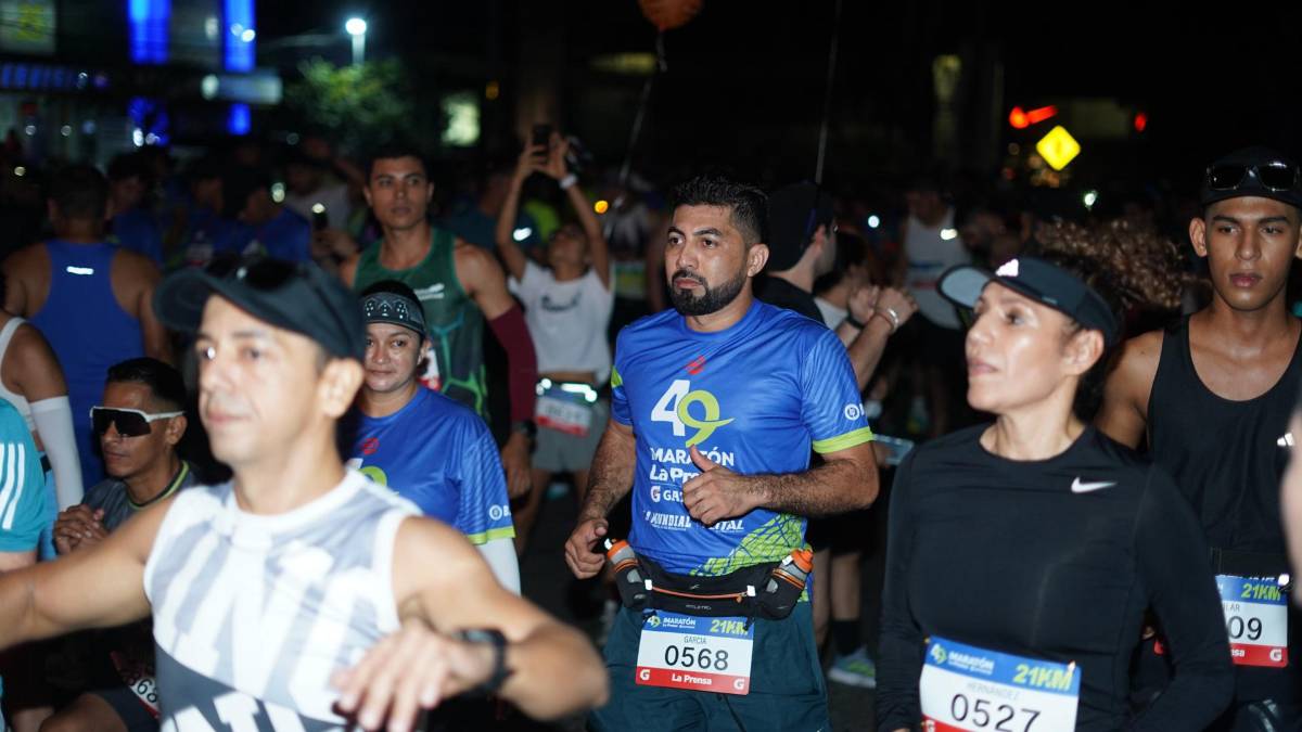 Más de 10,000 personas corren la Maratón LA PRENSA 2025