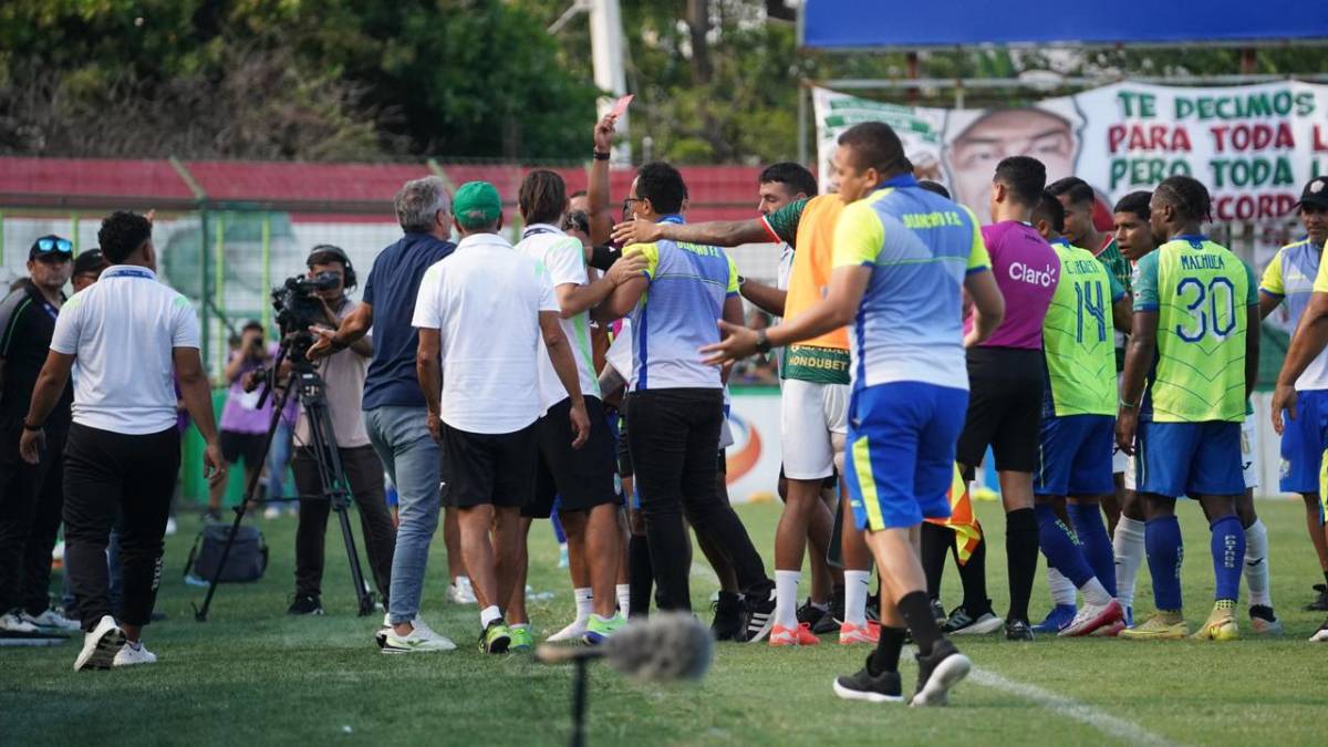 Lavallén se encaró con rival, decepción en Marathón y lindas chicas en el Yankel