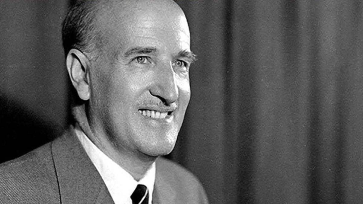 11 escritores en español que recibieron el Nobel de Literatura