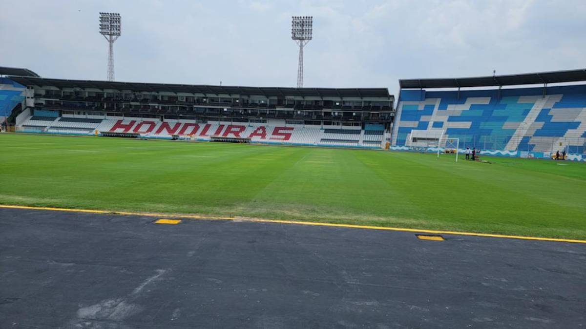 La Policía Nacional también verificó las instalaciones del Estadio Nacional para elaborar el plan estratégico para el resguardo.
