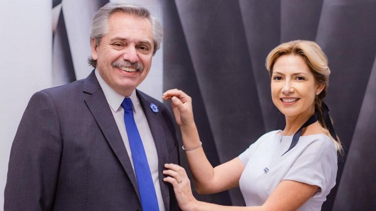 Presidente argentino y su esposa esperan primer hijo en común