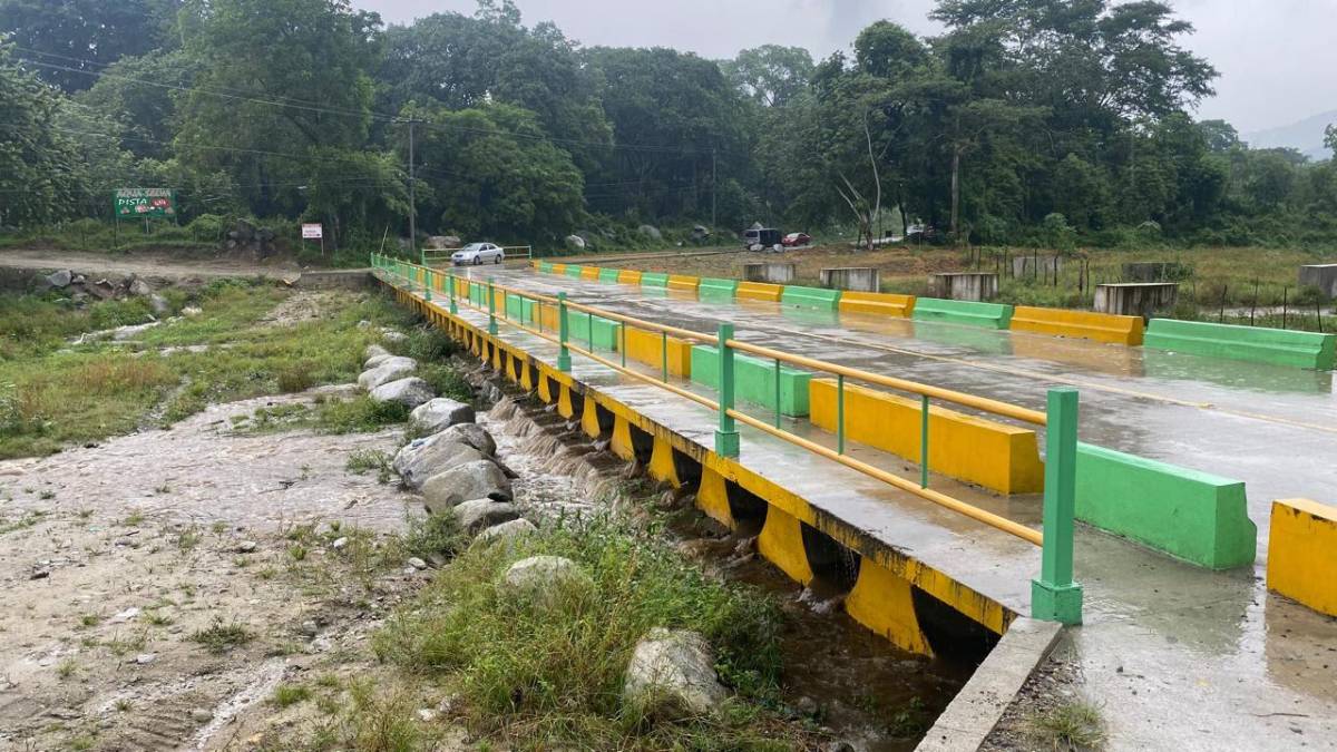 Tormenta Sara pone a prueba los vados de San Pedro Sula