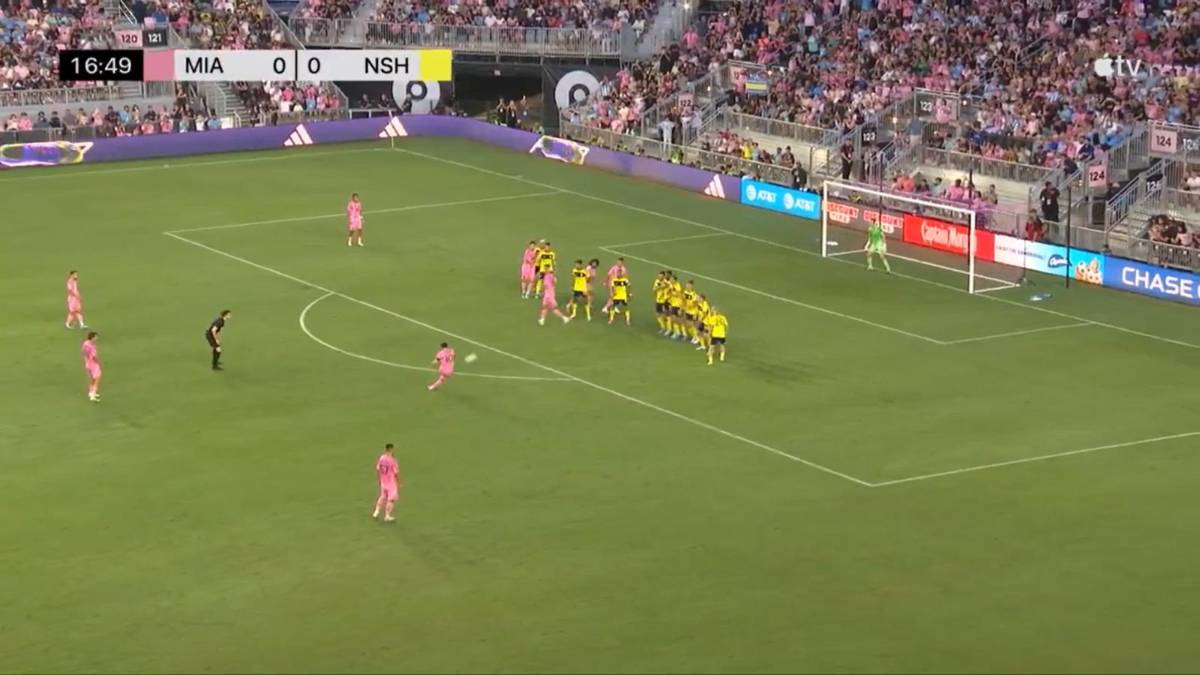 El saludo entre Messi-Nájar, 'regalo' al argentino y lo que pasó al final del Inter-Nashville