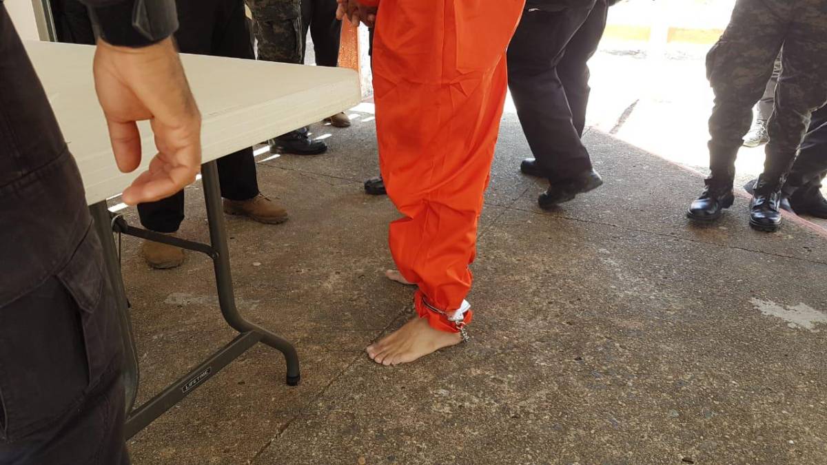 Honduras y FBI firman acuerdo para crear Unidad Antipandillas Transnacionales