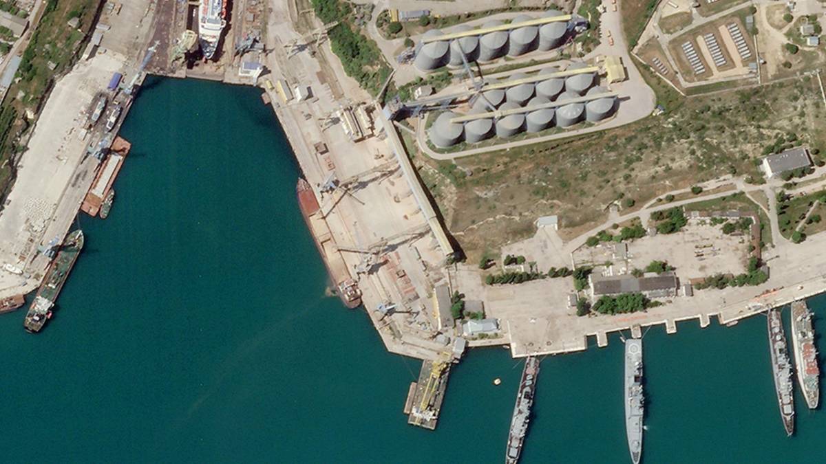 Drones rusos atacan terminal de cereales en región ucraniana de Odesa