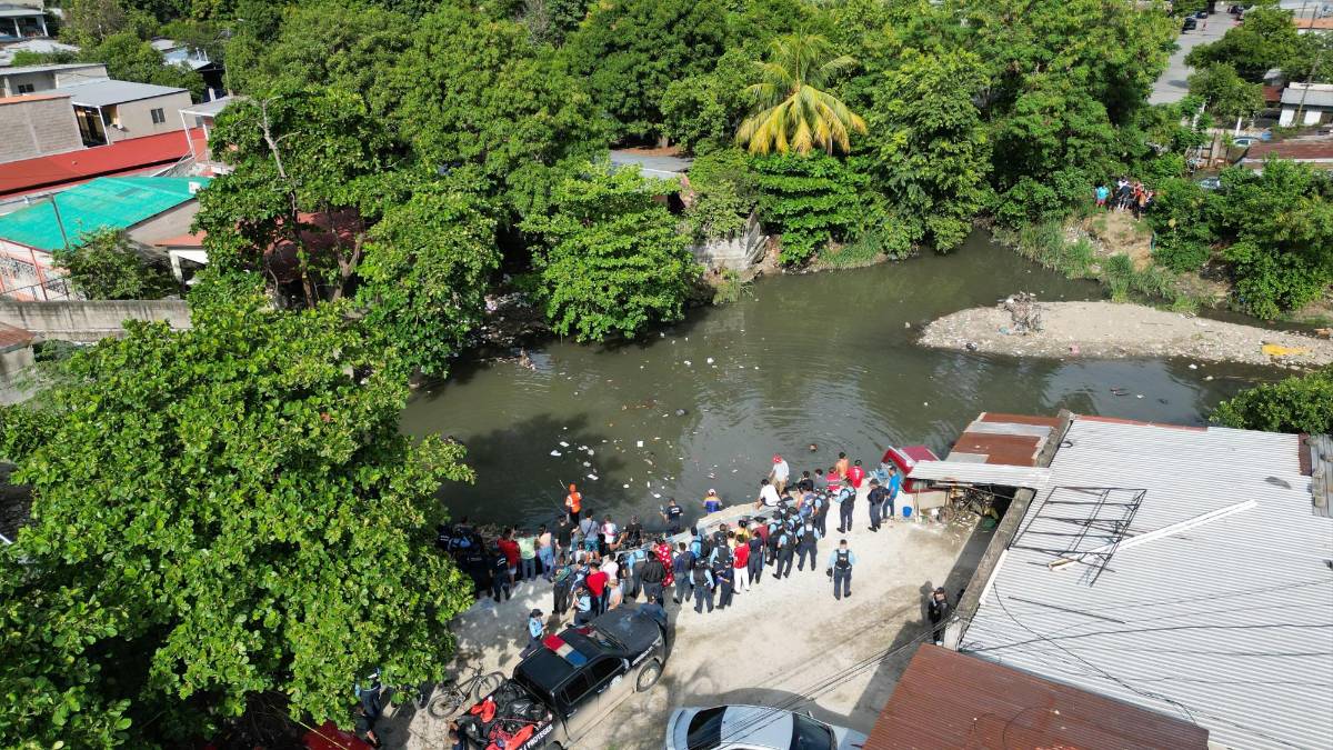 Fotos: Así fue el rescate del cuerpo del héroe policial Kevin Pérez