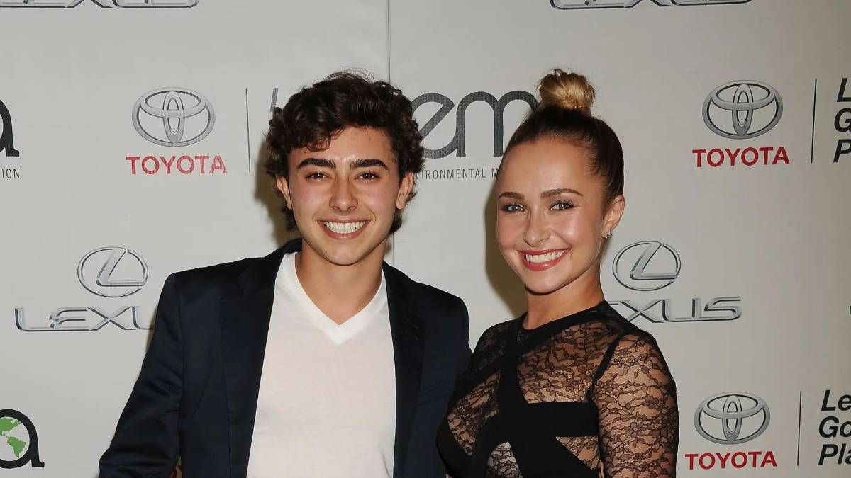 Hayden Panettiere fue obligada a estar con un hombre famoso cuando ella tenía 18