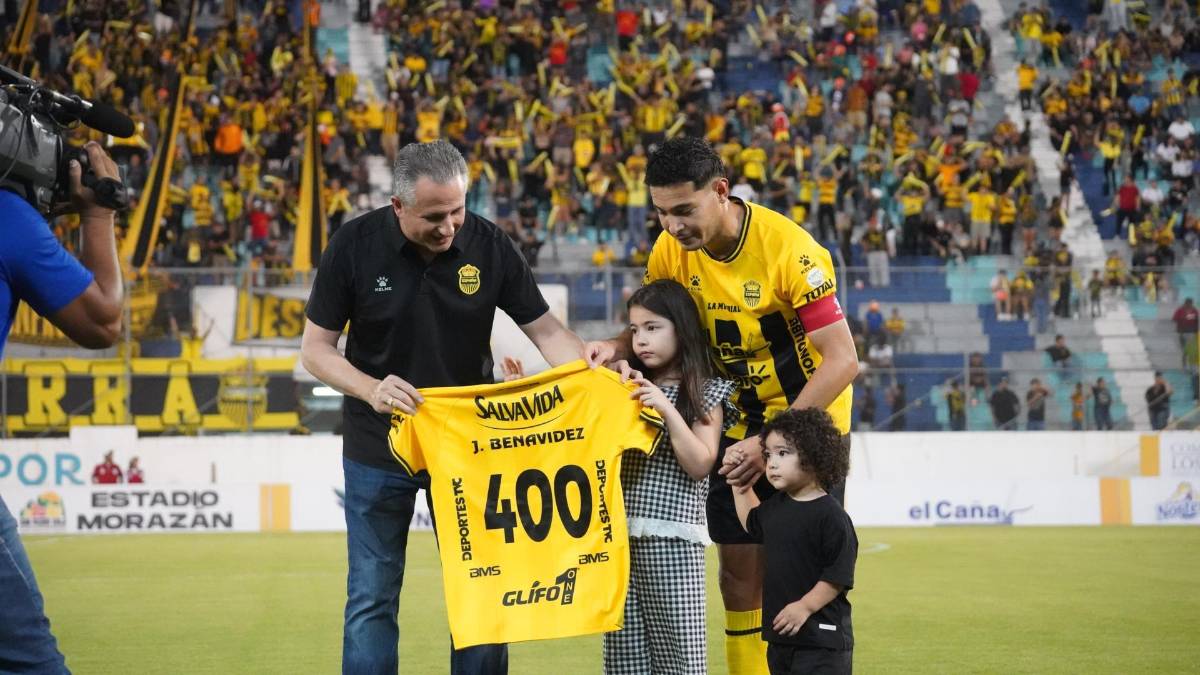 Peleas en el Real España-Olimpia, lo que pasó con Menjívar y brasileña sorprende