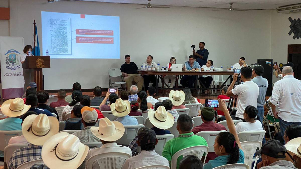 Realizan sexto cabildo abierto para tomar decisiones sobre el manejo del patrimonio cultural del municipio de Copán Ruinas