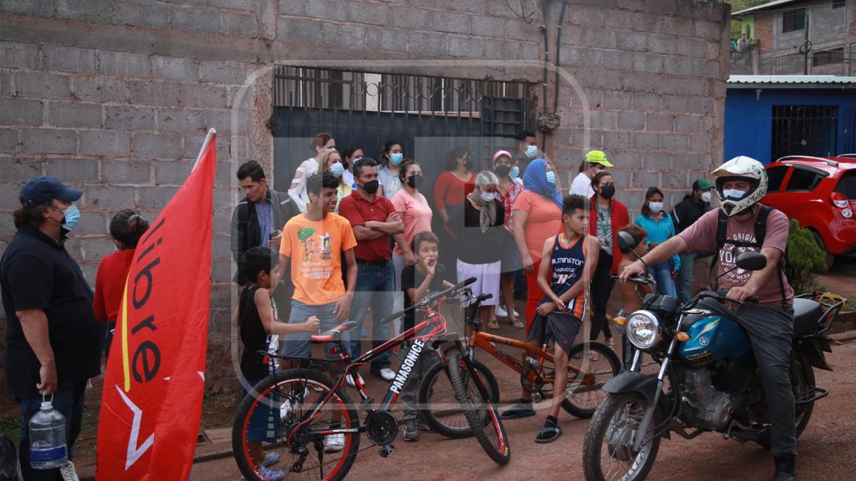 Hondureños celebran en las calles la captura de Juan Orlando Hernández