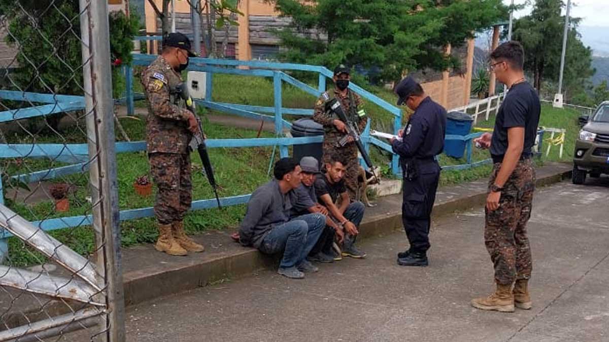  Con estos suman a ocho los ciudadanos salvadoreños detenidos por la Policía Nacional en la zona fronteriza de La Paz.