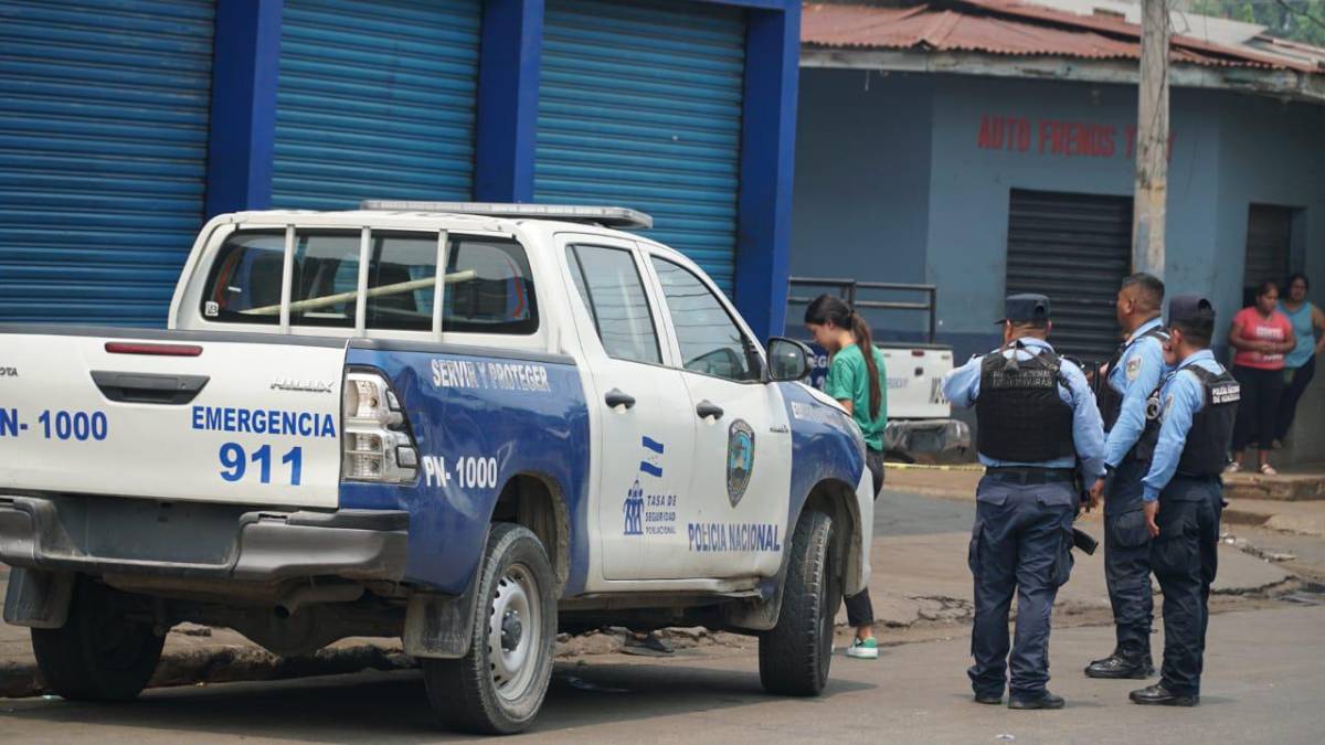 La Policía está en la escena del crimen para levantar las primeras pesquisas.