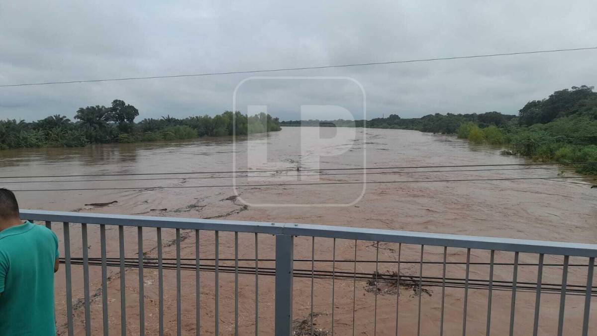 Copeco pide precaución en zonas bajas del valle de Sula por “caudalosa” crecida del río Ulúa