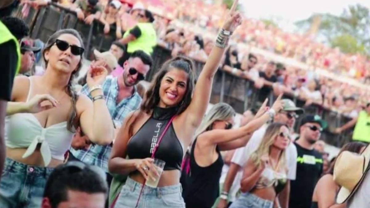 Paraguayos dan último adiós a Vita Aranda, la influencer asesinada en tiroteo