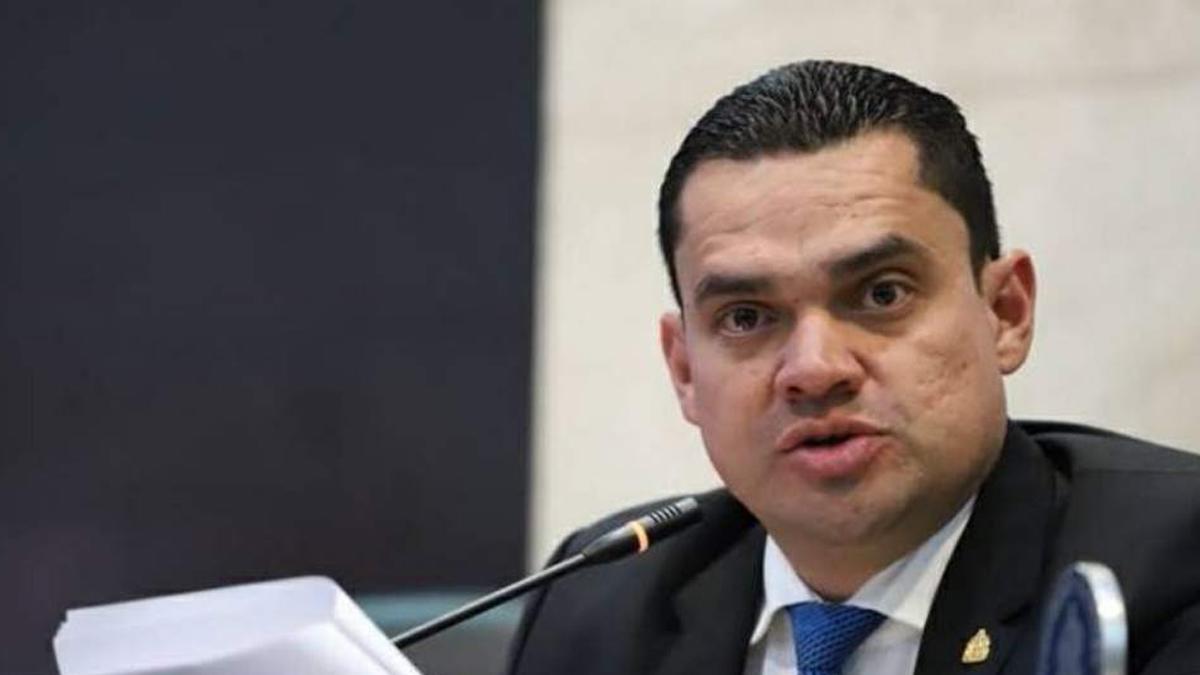 Tomás Zambrano propone “una tercería afín al Gobierno” de Xiomara Castro
