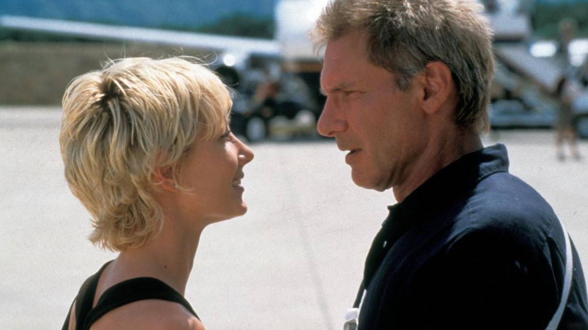 Anne Heche y Harrison Ford protagonizaron la exitosa película “Seis días y siete noches”, en 1998.