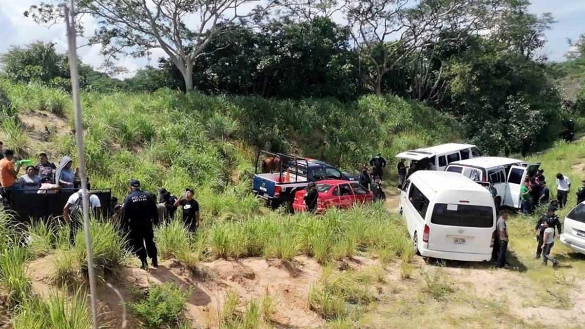 Hallan a 115 migrantes en, entre hondureños, en ‘carrosardinas’ en Chiapas , México
