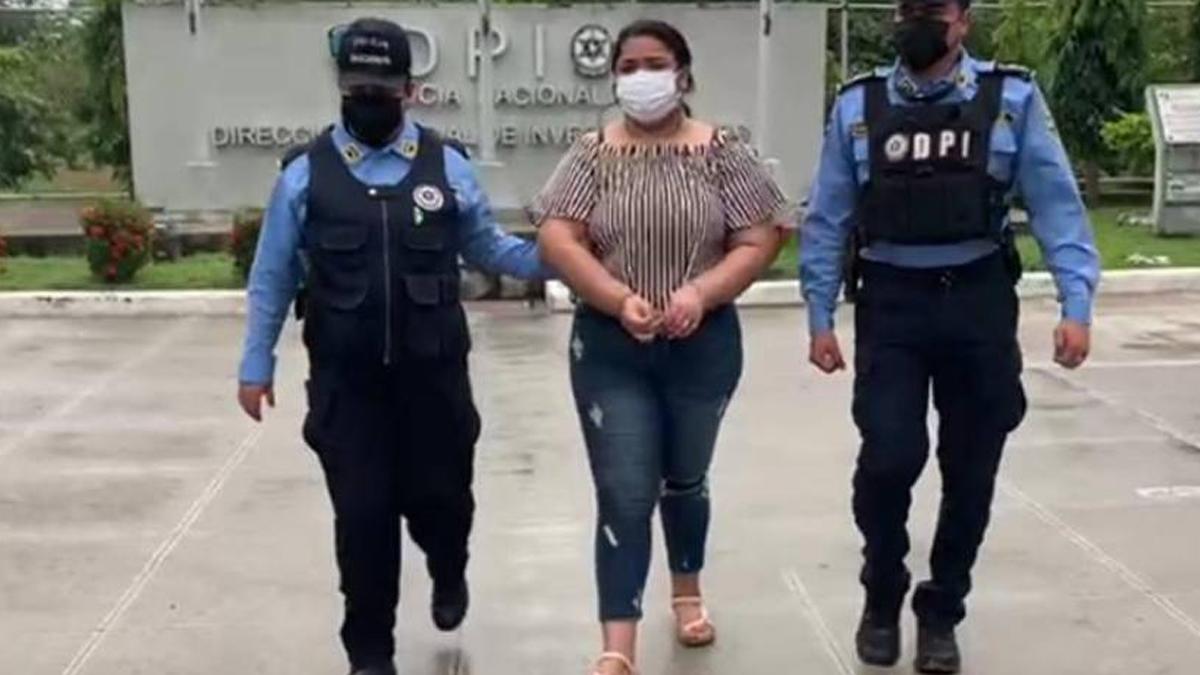 Hondureña acusada de matar a su compañero de hogar queda en prisión