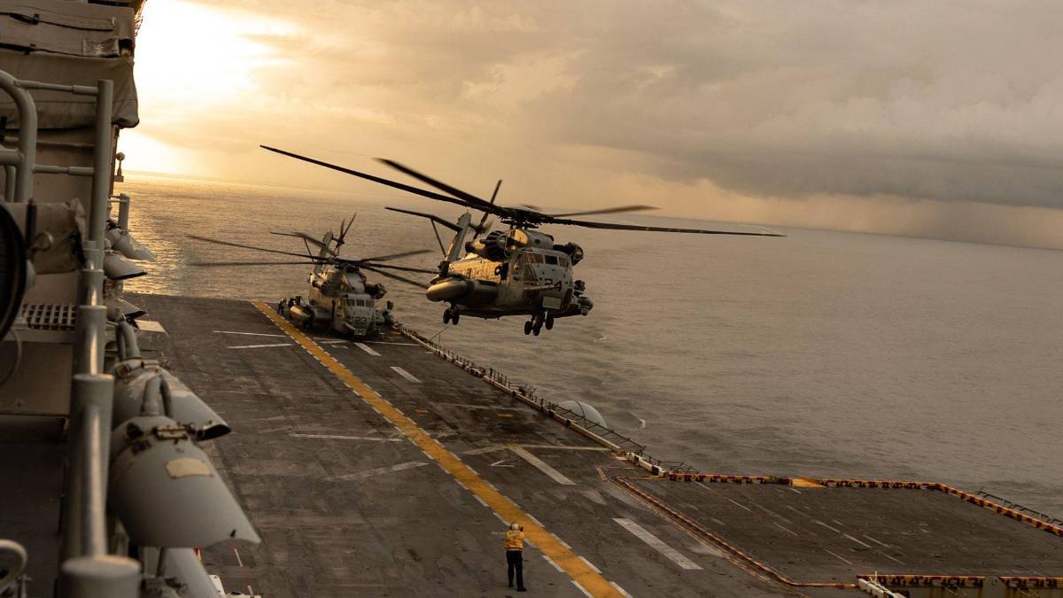 La flota de destructores que presiona a Nicolás Maduro en el Caribe