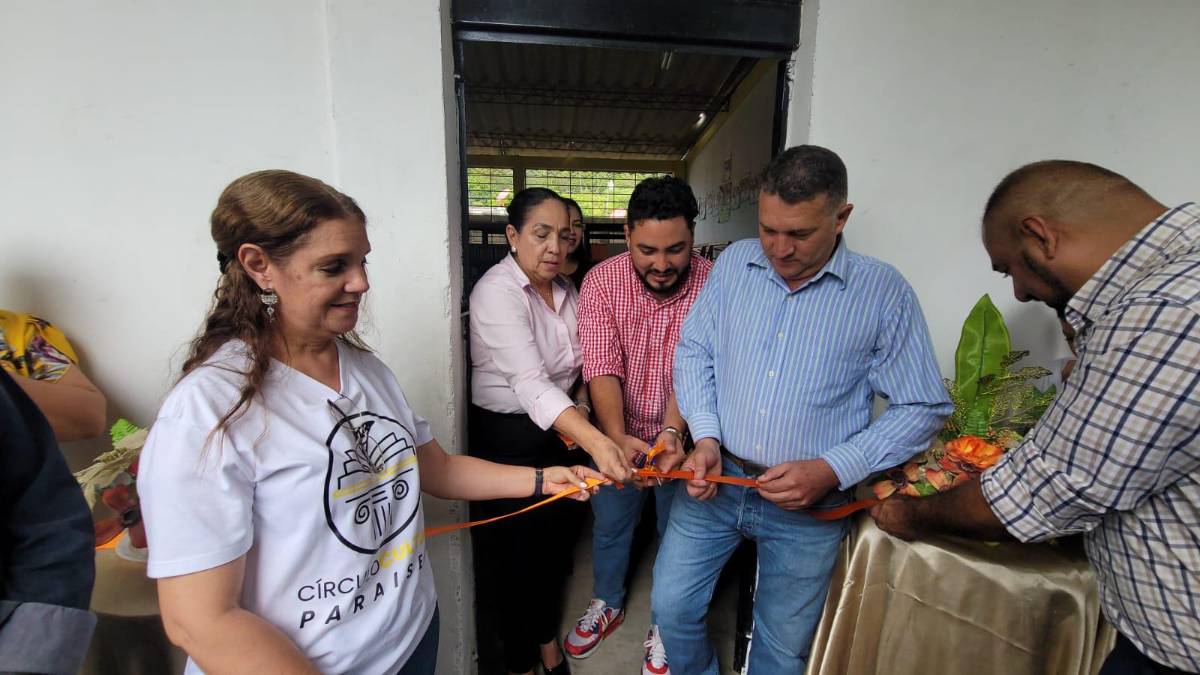 Inauguran biblioteca comunitaria en Santa Cruz, El Paraíso