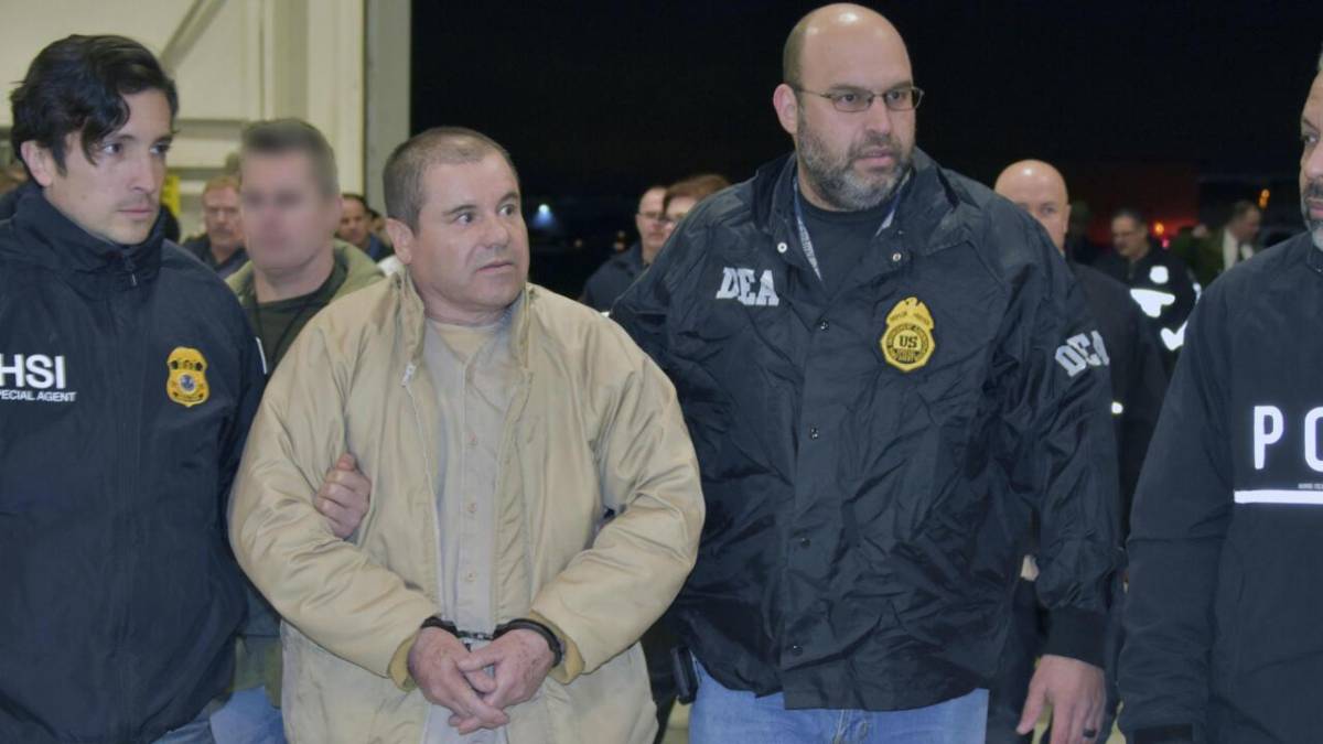 Los inéditos videos de la última captura del Chapo Guzmán: Nadie puede decir que le he robado