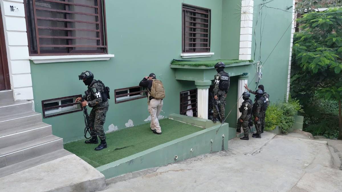 Mansiones y millones: ejecutan operación contra supuesta red de lavado de activos