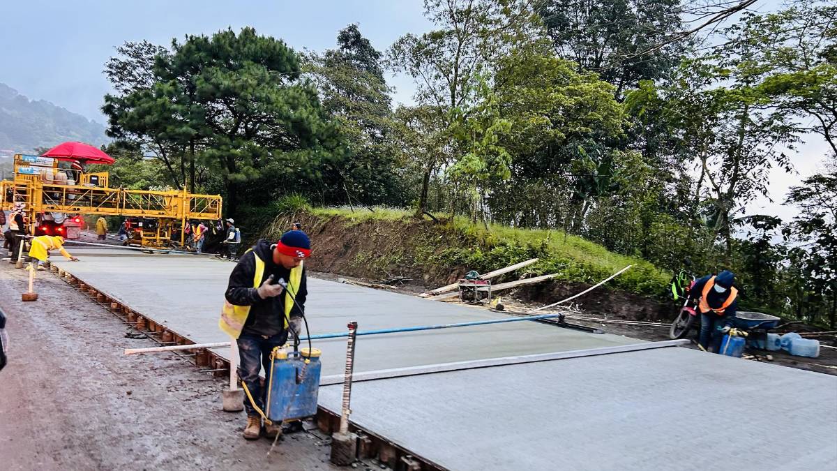 Los conductores piden celeridad y mejor organización en las obras para evitar atrasos al transitar por la carretera hacia La Esperanza, Intibucá.