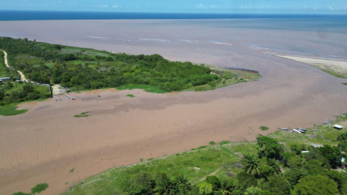 La ruta del Chamelecón: imágenes de dron de su encuentro con el Caribe