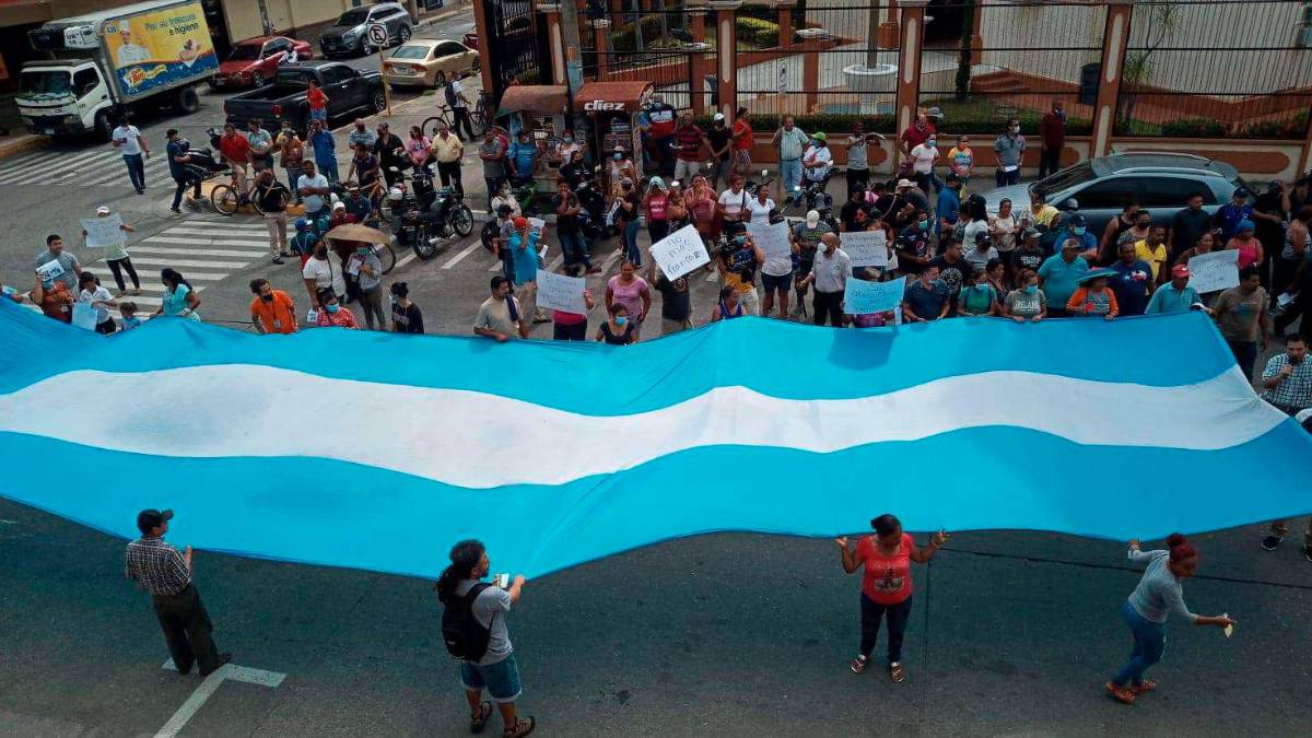 Ceibeños rechazan aumento del 100% al pago de la tasa vehicular