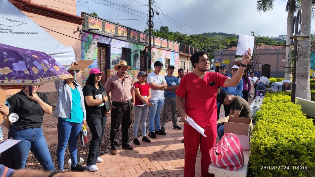 Joven médico urge de cirugía  para vencer el cáncer y apelan a solidaridad de hondureños