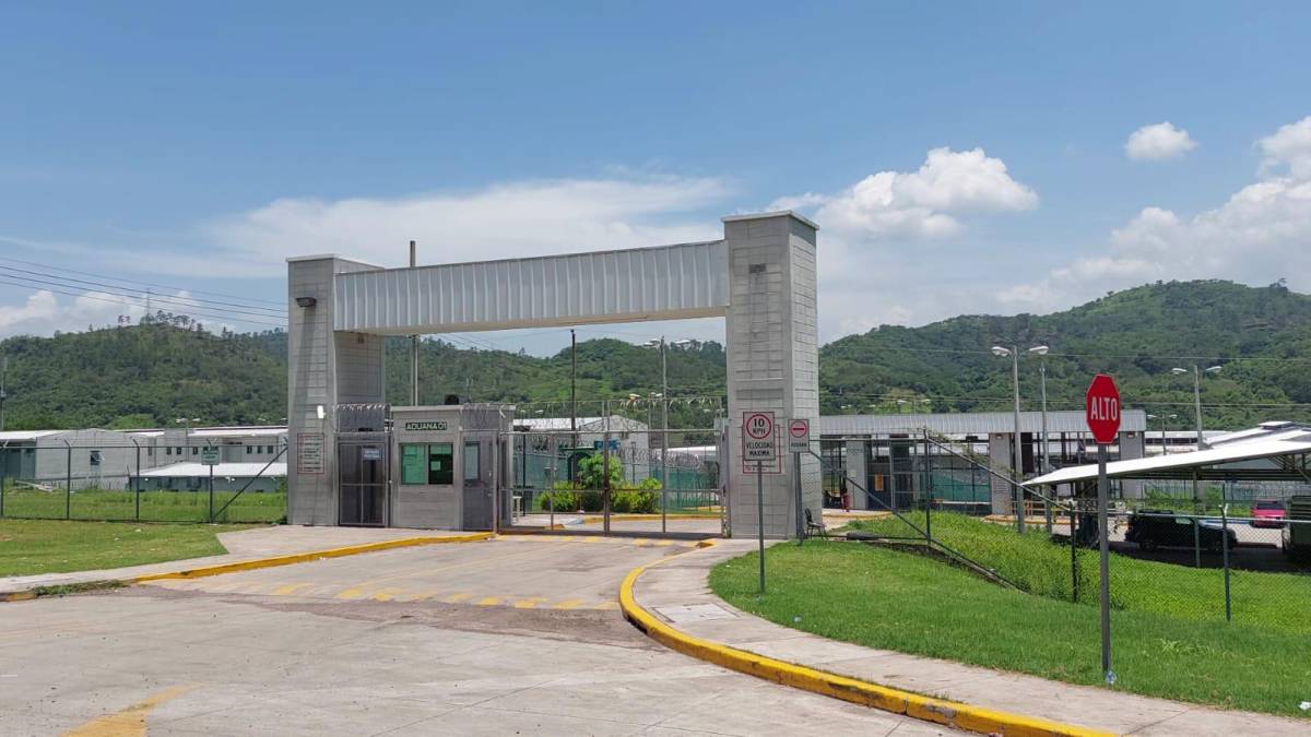 Pleito entre la MS y la 18 desata tiroteos en cárceles de Honduras