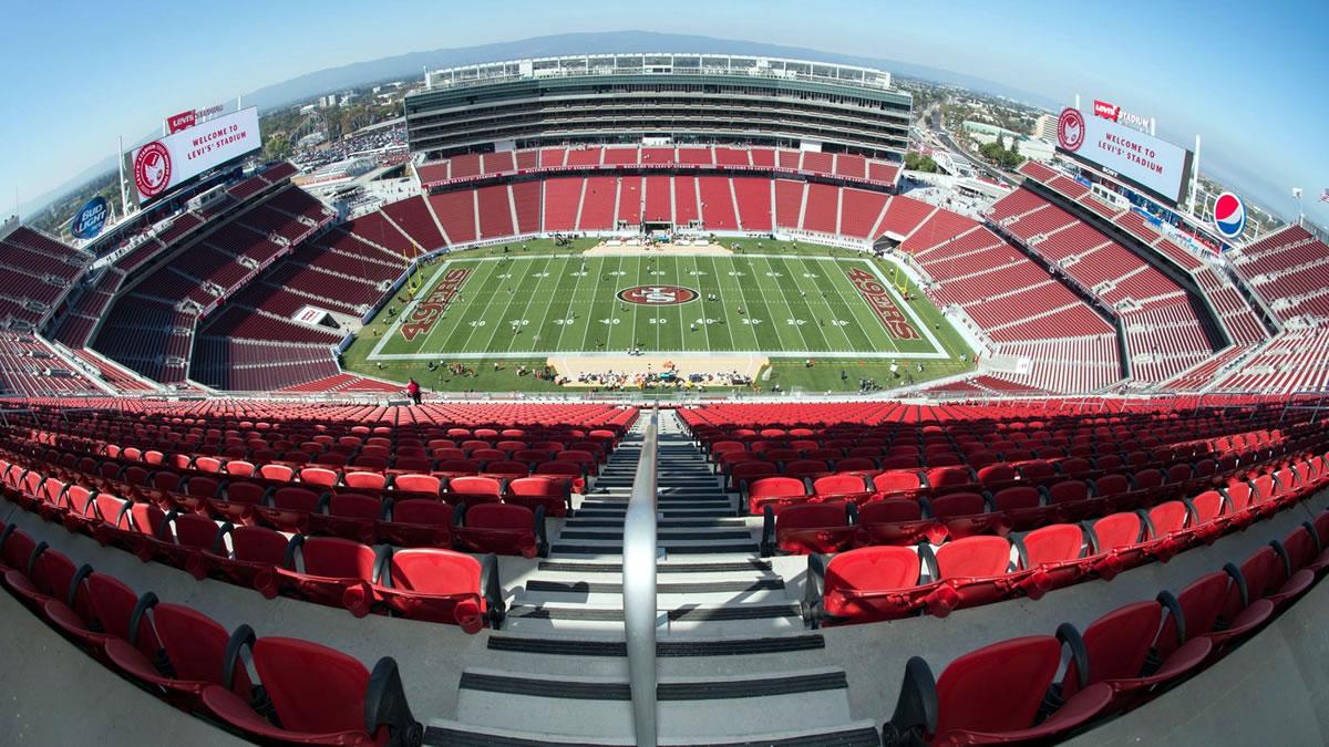 Levi’s Stadium (San Francisco) - Este estadio se encuentra dentro del área metropolitana de San Francisco. Se inauguró en agosto de 2014 y es utilizado principalmente para los partidos de local de los San Francisco 49ers de la National Football League (NFL). Su capacidad es de 68.500 espectadores.