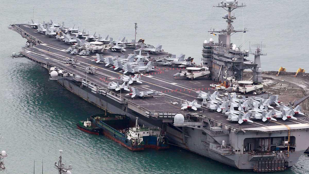 Estados Unidos tiene listo portaaviones y cruceros con misiles cerca de Taiwán