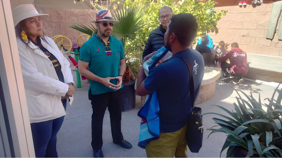 Nombramiento de hijo de Doris Gutiérrez como cónsul genera polémica