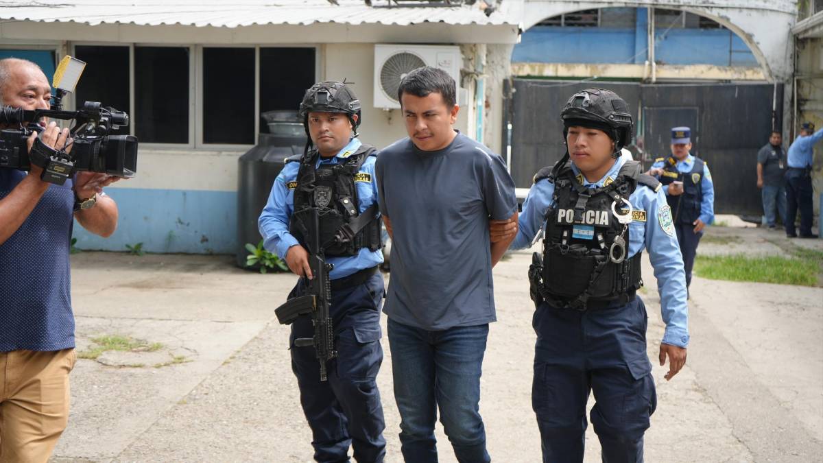 Capturan a mexicano por sustraer con celular más de L190 mil de cajeros automáticos en SPS