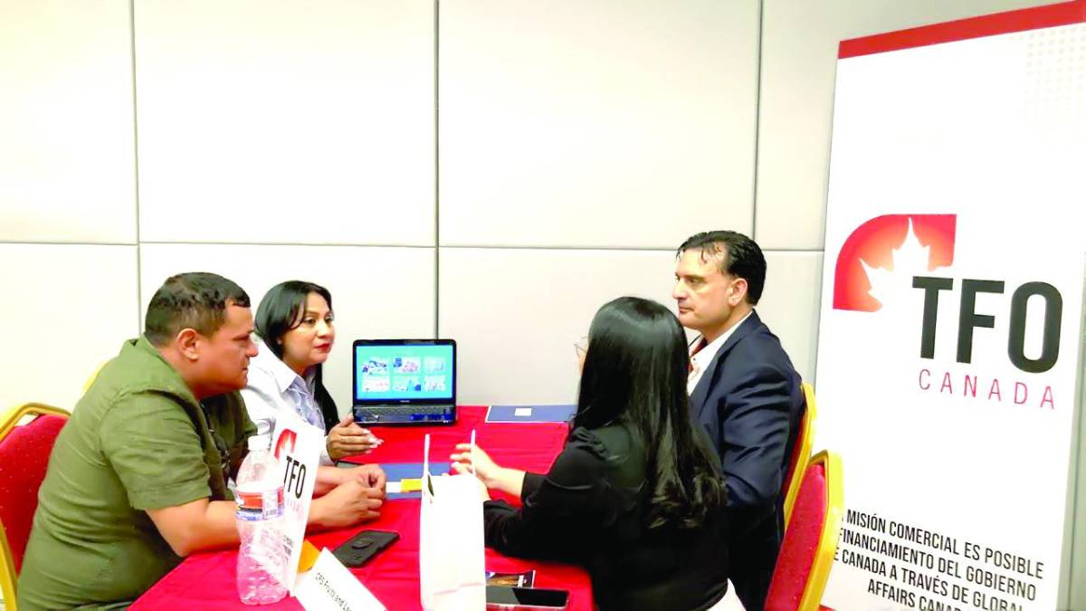 Empresas de Canadá buscan hacer negocios con productoras de café