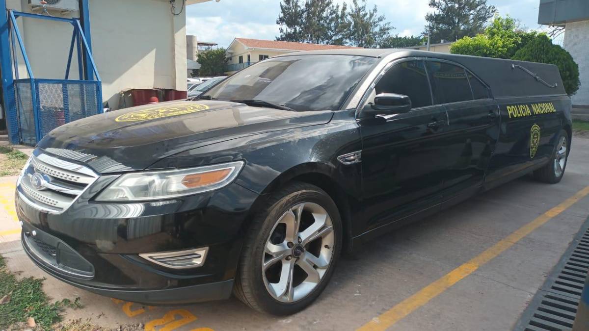 Así es la carroza fúnebre que compró la Policía para despedir a sus agentes