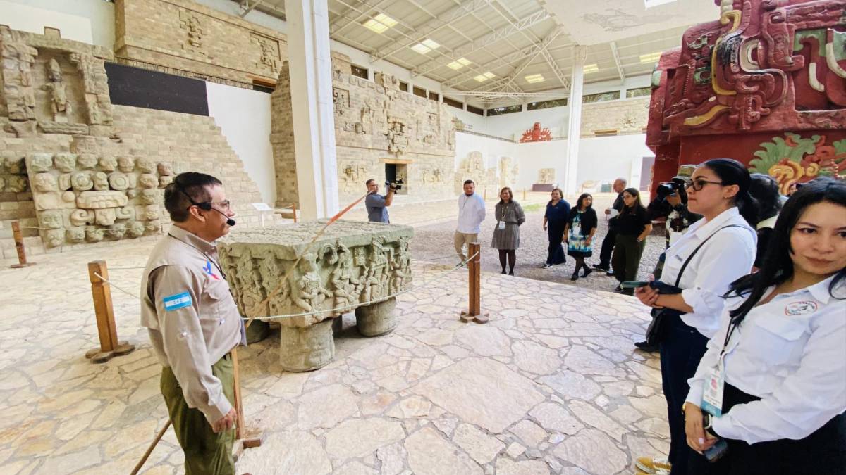 El congreso además contempló una visita al sitio Maya de Copán y sus museos en Copán Ruinas.