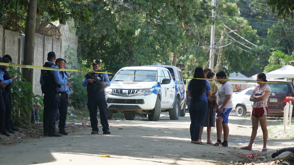 Embolsado hallan cadáver de una mujer en la colonia Sandoval Sorto de SPS