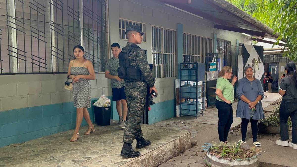 Pobladores de Villanueva exigen un cementerio público y más obras para su municipio