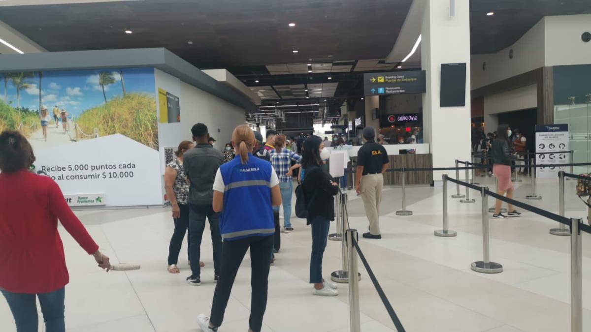 A pesar de que en los últimos días han habido fuertes tormentas, las cuales causaron caos en la zona Central, Palmerola ha continuado sus operaciones sin inconvenientes para sus pasajeros.