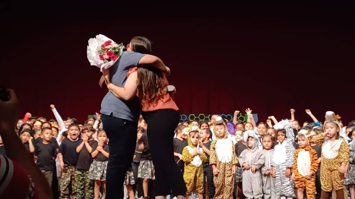 Talent show Grace Christian Academy: noche de música y de petición de matrimonio
