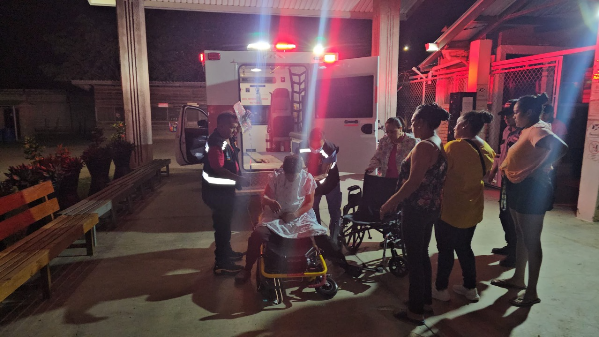 Apuñalan a jugador hondureño en pleno partido de fútbol