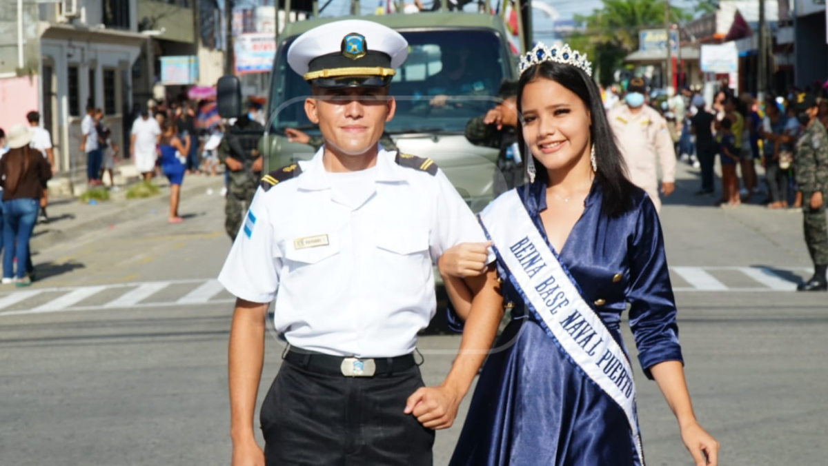 Reina de la Base Naval Puerto Cortés.