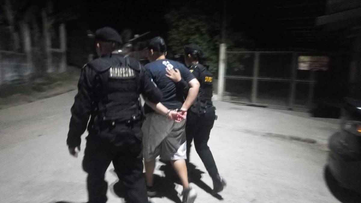 Capturan a hondureña en Guatemala con 30 paquetes de droga