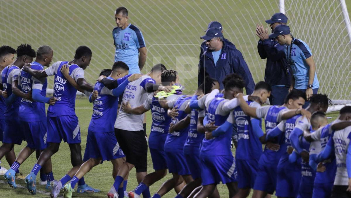 Honduras volvió a los entrenamientos y dos jugadores estuvieron ausentes