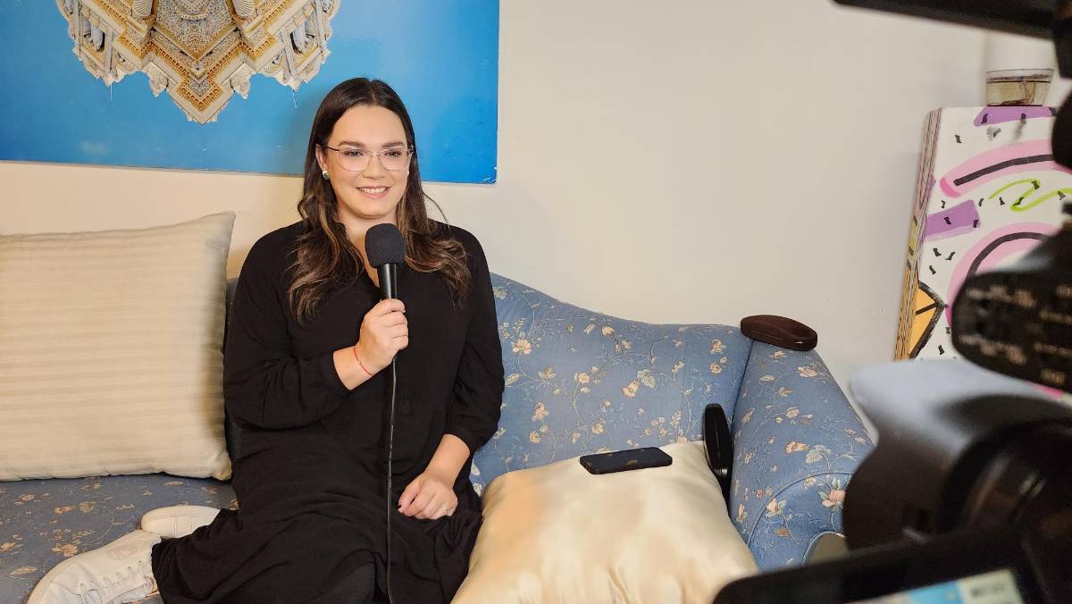 La periodista Carmen Boquín durante su entrevista exclusiva para Diario LA PRENSA.