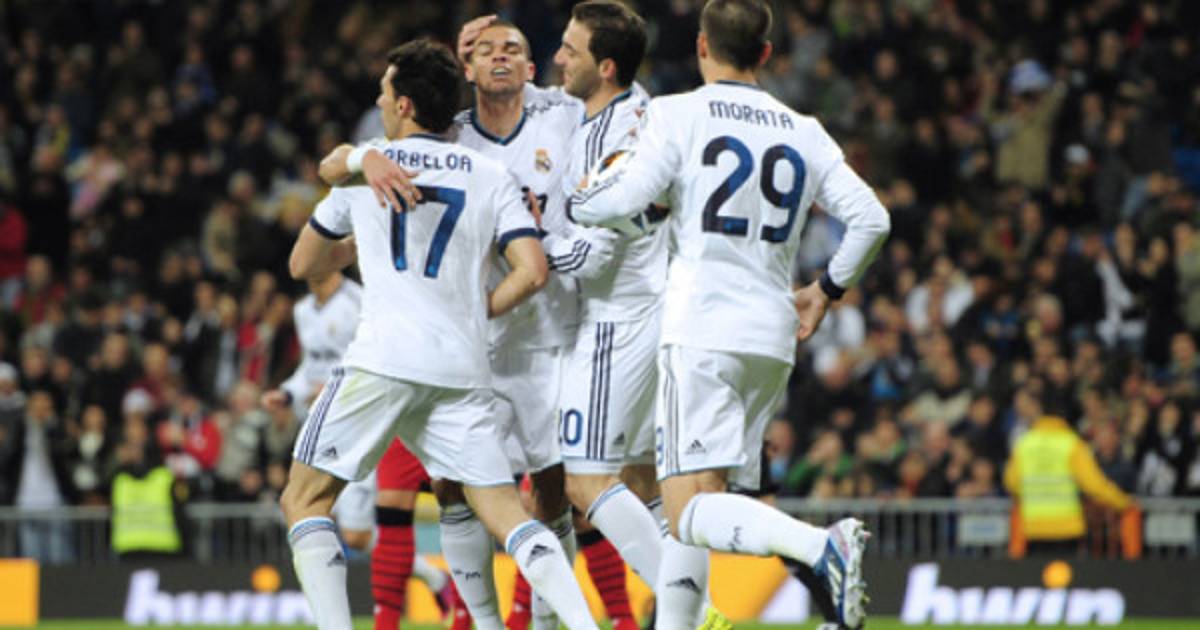 Real Madrid remonta y golea al Mallorca