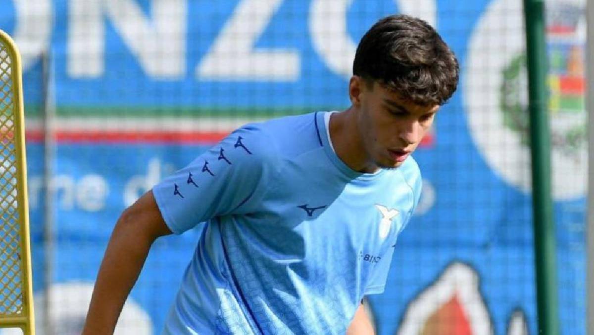 El italiano de origen hondureño, Valerio Marinacci fue inscrito por la Lazio Europa League