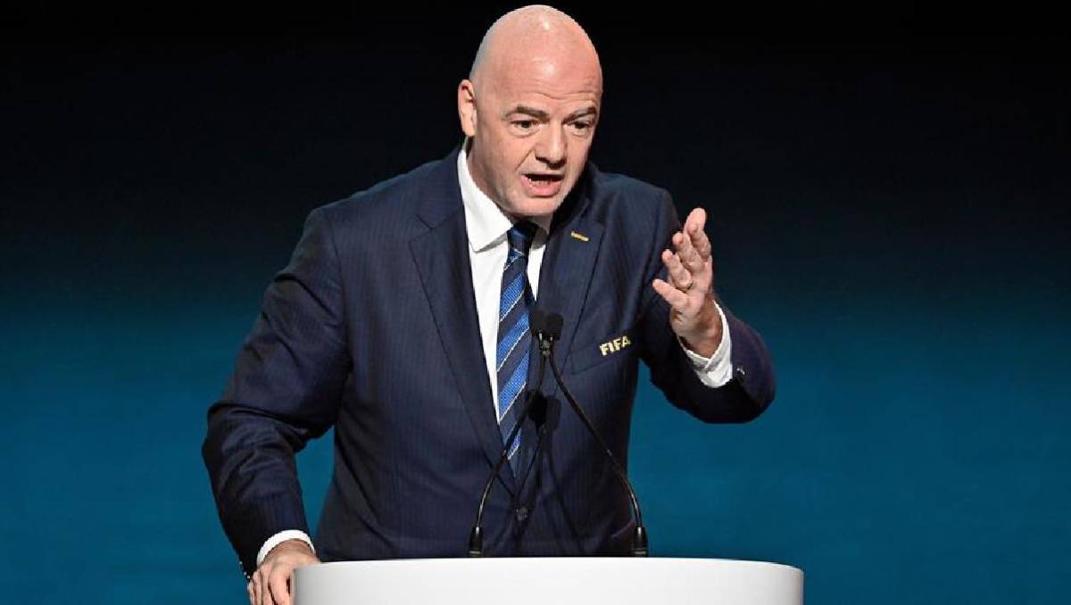 Presidente de la FIFA defiende a Qatar de las críticas recibidas por el Mundial